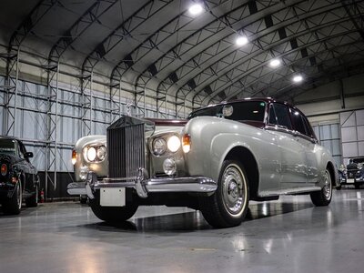ROLLS-ROYCE SILVER CLOUD