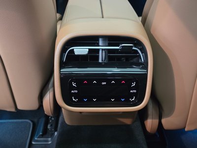 2026 Mercedes-BENZ E-CLASS — миниатюра 16