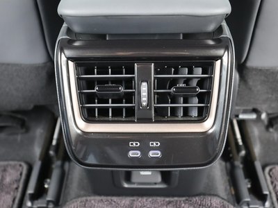2025 Toyota CROWN SPORT — миниатюра 38