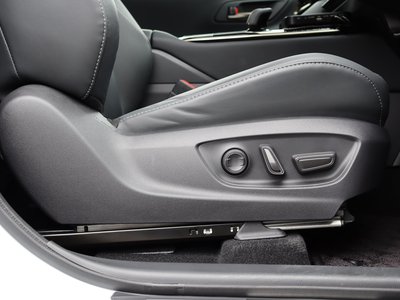 2025 Toyota CROWN SPORT — миниатюра 25