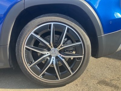 MERCEDES-BENZ GLB AMG - 8