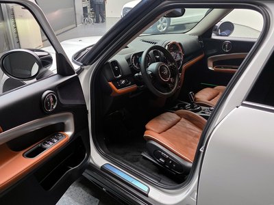 MINI COUNTRYMAN - 10