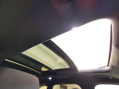 LAND ROVER RANGE ROVER VELAR - 3