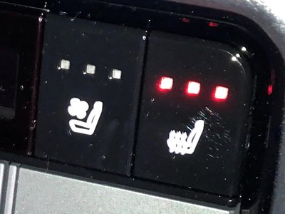 TOYOTA LAND CRUISER 250 - 7