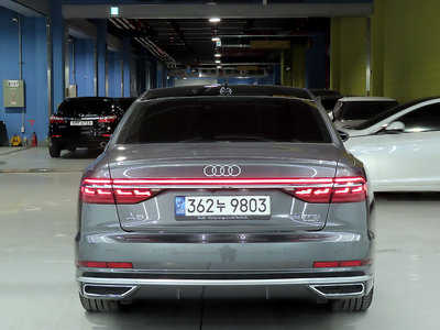 AUDI A8 - 2