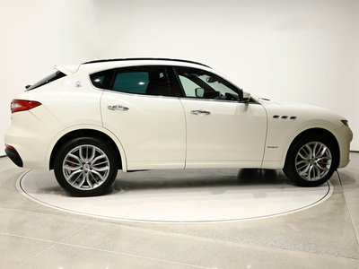 MASERATI LEVANTE - 9