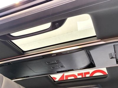 TOYOTA ALPHARD - 10