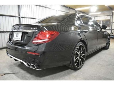 MERCEDES-BENZ E-CLASS - 3