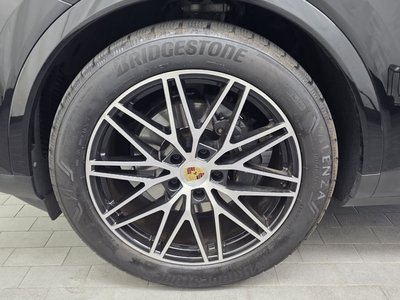 PORSCHE CAYENNE - 6