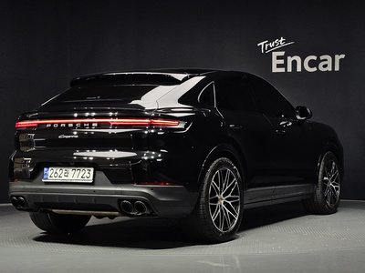 PORSCHE CAYENNE - 4
