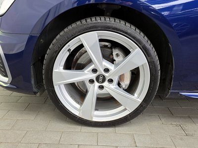 2022 AUDI A4 photo 7