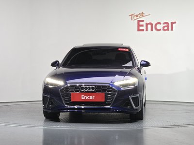 2022 AUDI A4 photo 3