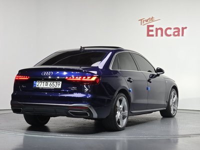 2022 AUDI A4 photo 6