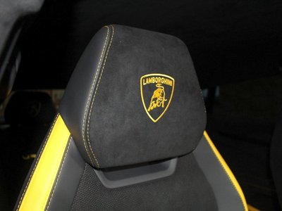 2023 Lamborghini URUS — миниатюра 39