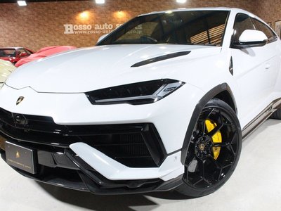 2023 Lamborghini URUS — фото 1