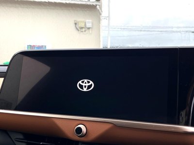 2023 Toyota CROWN CROSSOVER photo 5