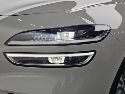 صورة 9 لـ 2023 GENESIS THE NEW G70