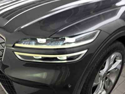 2022 Genesis ELECTRIFIED GV70 photo 9