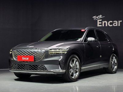 2022 Genesis ELECTRIFIED GV70 photo 1