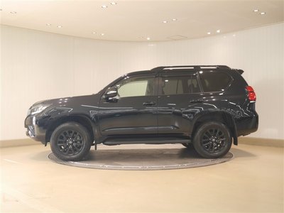 TOYOTA LAND CRUISER PRADO - 3