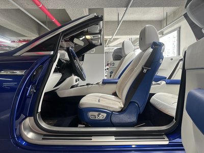 صورة 9 لـ 2017 ROLLS-ROYCE DAWN