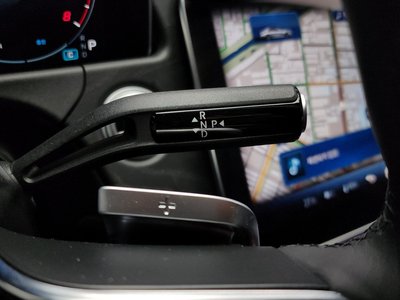 MERCEDES-BENZ E-CLASS - 9