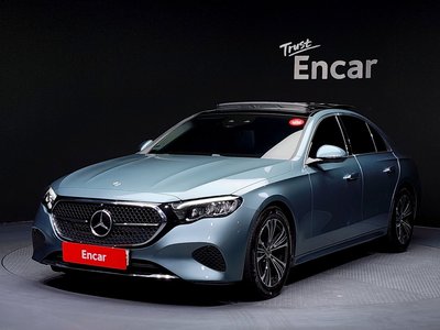 MERCEDES-BENZ E-CLASS - 1