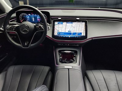 MERCEDES-BENZ E-CLASS - 5