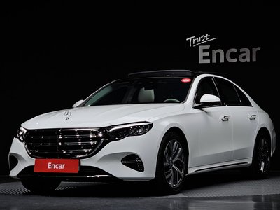 MERCEDES-BENZ E-CLASS - 1