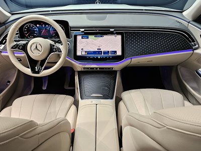 MERCEDES-BENZ E-CLASS - 5