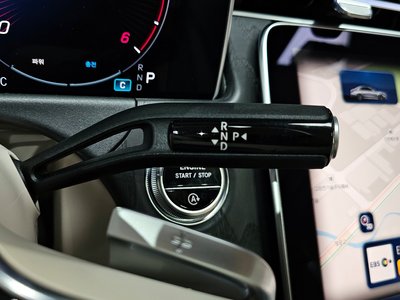 MERCEDES-BENZ E-CLASS - 9