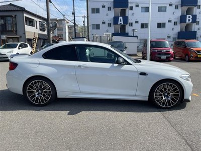 BMW M2 COMPETITION - 9