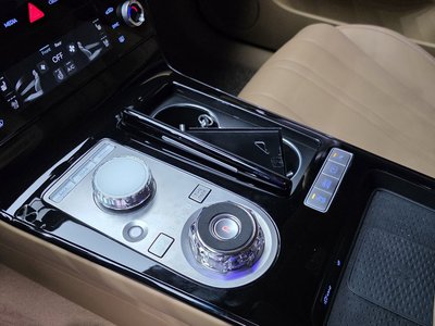 GENESIS G80 (RG3) - 9