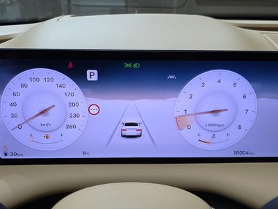GENESIS G80 (RG3) - 8