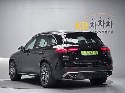 MERCEDES-BENZ GLC - 7