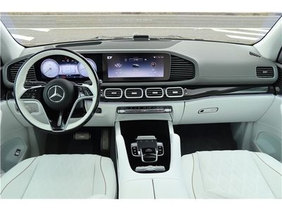 MERCEDES-BENZ GLS - 3