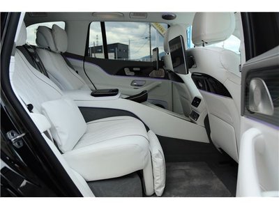صورة مصغرة 63 لـ 2024 Mercedes-BENZ GLS