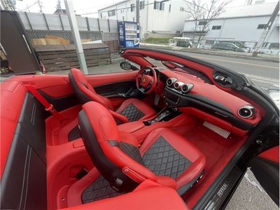 FERRARI CALIFORNIA - 6