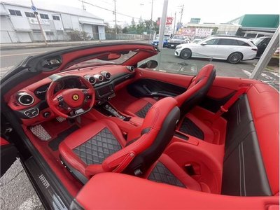 FERRARI CALIFORNIA - 10