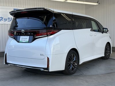 TOYOTA VELLFIRE - 4