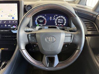 TOYOTA VELLFIRE - 10