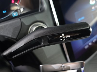 MERCEDES-BENZ E-CLASS - 9