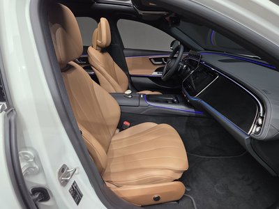 MERCEDES-BENZ E-CLASS - 10