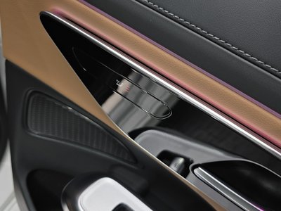 2025 Mercedes-BENZ E-CLASS — миниатюра 27