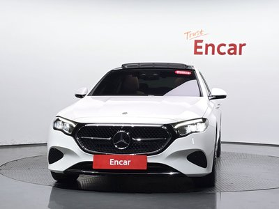 صورة 3 لـ 2025 Mercedes-BENZ E-CLASS