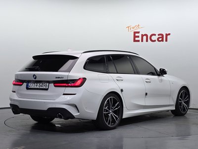 2022 BMW 3 SERIES photo 4
