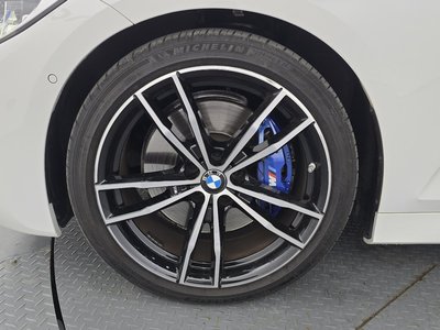 2022 BMW 3 SERIES photo 6