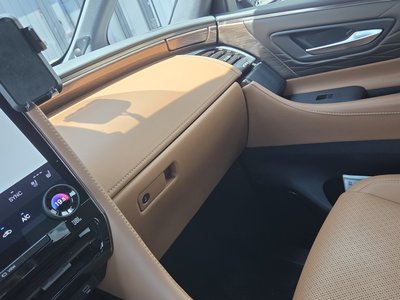 صورة 5 لـ 2024 Toyota ALPHARD