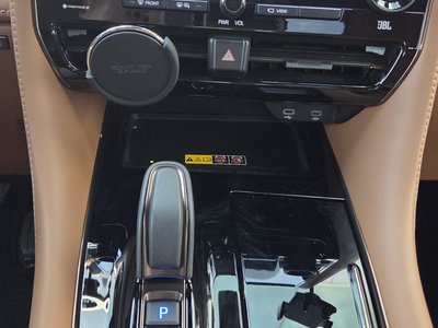 صورة 9 لـ 2024 Toyota ALPHARD