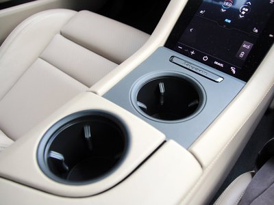 2022 Porsche TAYCAN 缩略图 49